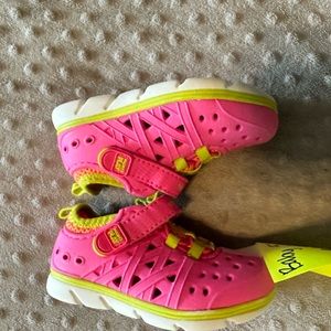 Phibian toddler girls size 5